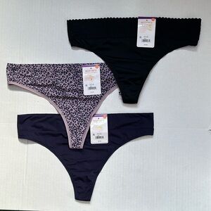 NWT Warners lot of 3 size 2XL thong panties